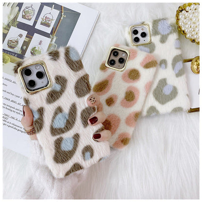 Luxury Leopard Winter Warm Plush Phone Case for iPhone